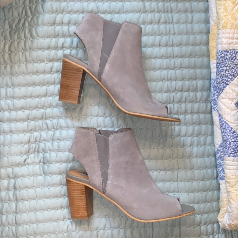 Steve Madden Nobell  US 11 NEVER WORN